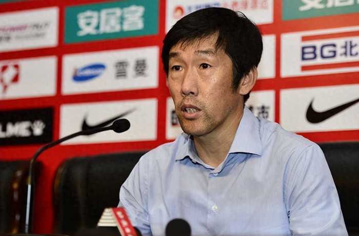 国足战胜新加坡后！他是首位公开感谢邵佳一的大牌国脚，引发热议
